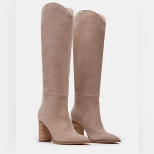 Steve Madden Bixby Sand Suede boots *NwT*